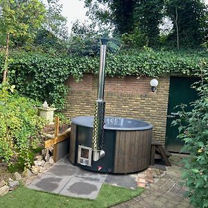 卢特伦Bosboerderij De Goudsberg Met Hottub In Tuin别墅 Exterior photo