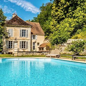 Mailly-le-ChâteauGite Chateau Du Colombier - Piscine Chauffee别墅 Exterior photo