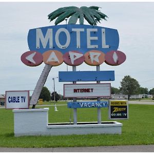 Capri Motel By Oyo Elwood, Wathena 圣约瑟夫 Exterior photo