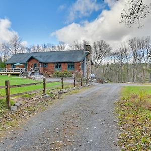 Long Lake Cabin With Spacious Decks - 3 Mi To Beach!别墅 Exterior photo