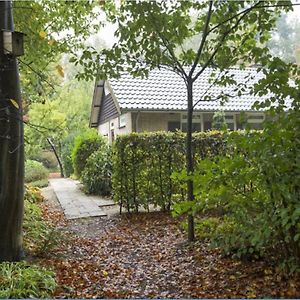 穆克Cozy House With A Fireplace In A Holiday Park In A Natural Area别墅 Exterior photo