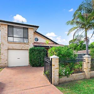 Comfort And Style 2-Bed Townhouse In Ingleburn别墅 Exterior photo