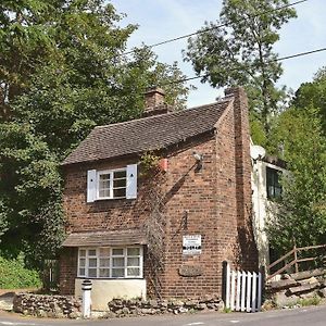 CoalportThe Old Toll House别墅 Exterior photo