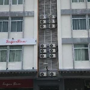 Viva Hotel Sri Aman Simanggang Exterior photo