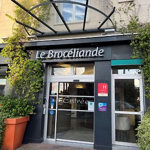 阿多伊兹国际之家酒店 Bédée Exterior photo