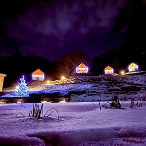 ZollGlamping Zarja, Vipava Valley住宿加早餐旅馆 Exterior photo