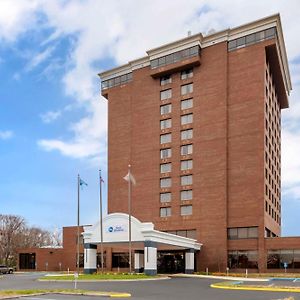 Best Western Brooklyn Center Hotel & Conference Center Exterior photo