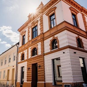 Grand Central Ljutomer酒店 Exterior photo