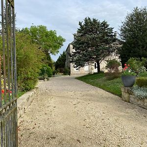 Saint-PorchaireDomaine De La Perthuiserie住宿加早餐旅馆 Exterior photo