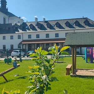 Węgrów Centrum Dialogu Kultur酒店 Exterior photo