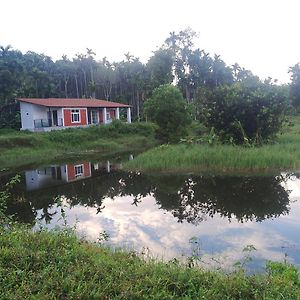 Lake Ripples - Farmstay & Camping Ponnampet Exterior photo