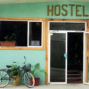 Dreamer'S Hostel 博卡斯德尔托罗 Exterior photo