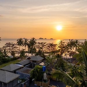 Luxury Beach Villa With Sunset 苏梅岛 Exterior photo