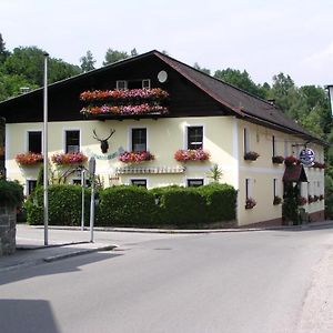 Pension Landhaus Ingrid B&B Loich Room photo