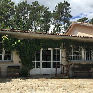 阿格罗甘达莱拉住宿加早餐旅馆 Teo Exterior photo