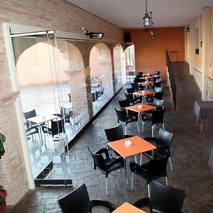 Hotel Restaurante El Colono Gallur Exterior photo