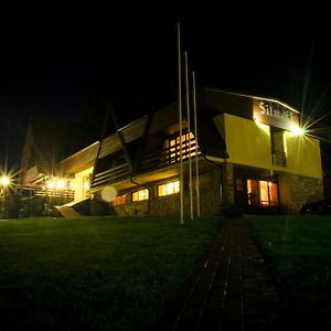 Launkalne Silmaci酒店 Exterior photo