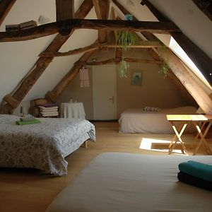 Saint-Hilaire-PetitvilleChambre D'Hote La Maison Du Mesnil住宿加早餐旅馆 Room photo