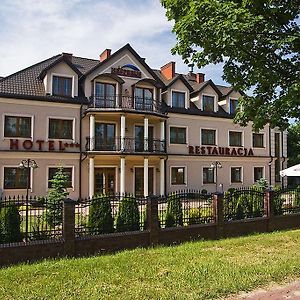 Hotel Hesperus Międzyrzec Podlaski Exterior photo