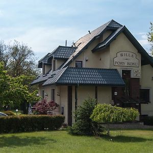 罗兹Willa Pory Roku住宿加早餐旅馆 Exterior photo