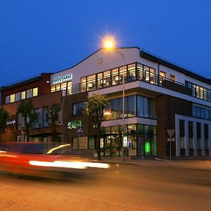 Hotel Sinchronas Telšiai Exterior photo