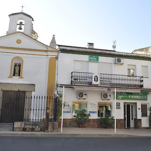 Madrigalejo Hostal Via Del Caminante酒店 Exterior photo