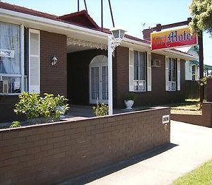 Colonial Lodge Motel 吉朗 Exterior photo