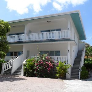 潜水员山林小屋住宿加早餐旅馆 博瓦隆 Exterior photo