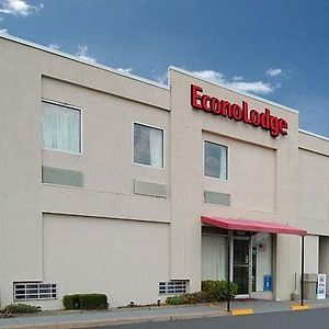 Econo Lodge Near Potomac Mills 伍德布里奇 Exterior photo