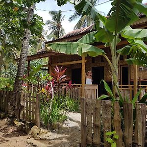 红岛简易别墅旅馆 Pasanggaran Exterior photo