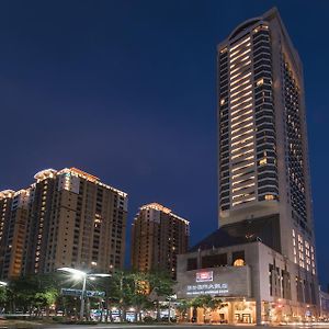 高雄 寒轩国际大饭店酒店 Exterior photo