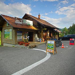蒲火达新科斯洛维瓦酒店 Spišské Tomášovce Exterior photo