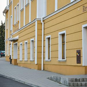 Nový Jičín Mestske Kulturni Centrum Ve Fulneku酒店 Exterior photo