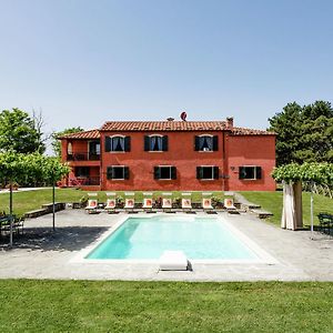 Villa With Private Swimming Pool Tredozio Exterior photo