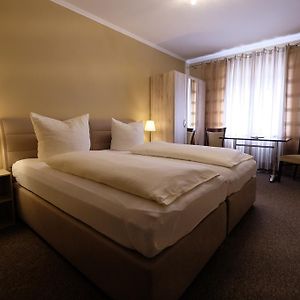 Hotel Gruener Kranz 伦茨堡 Room photo