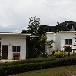 北冲白石度假村 Pak Chong Exterior photo