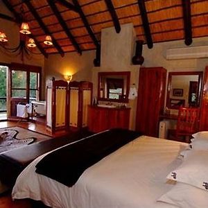 Karongwe Game Reserve 印德洛弗河滨小屋酒店 Exterior photo