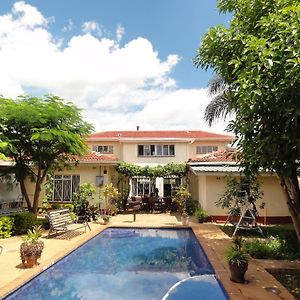 Simba Harare Affordable Accomodation Exterior photo