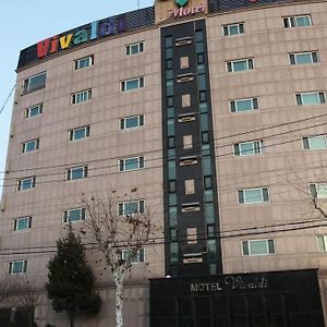 韦华第汽车旅馆 春川 Exterior photo