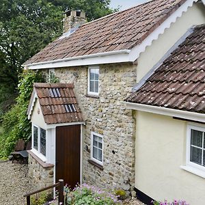 Oak Apple Cottage Upottery Exterior photo