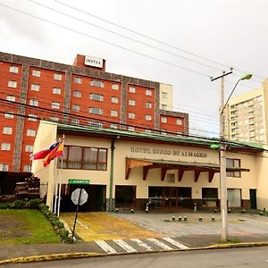 圣地亚哥德阿尔马格罗蒙特港酒店 Exterior photo