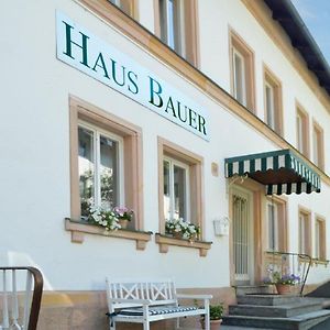 Hotel Haus Bauer 巴特贝内克因费希特 Exterior photo