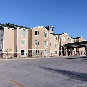 Cobblestone Hotel & Suites - Beulah Exterior photo