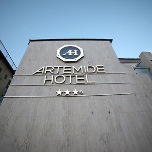 Hotel Artemide 阿韦尔萨 Exterior photo