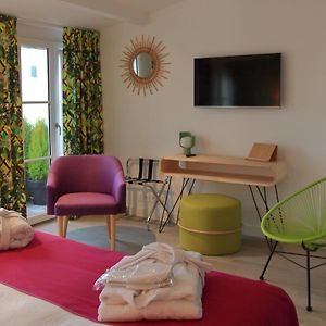 La Villa Dolce Suites & Chambres D'Hotes 拉罗歇尔 Exterior photo