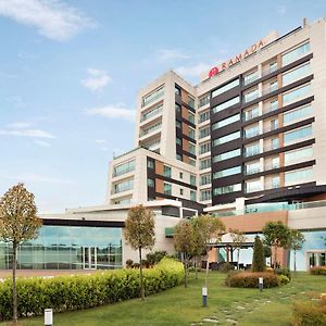 Ramada Plaza By Wyndham Istanbul Asia Airport 科喀艾里 Exterior photo