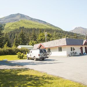 西沃德 特莱海德汽车旅馆汽车旅馆 Exterior photo