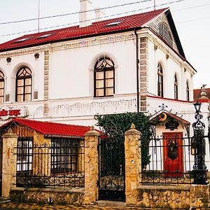 Antique House Hotel 杜布诺 Exterior photo