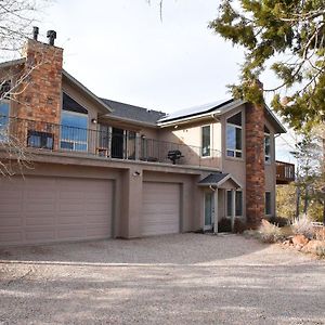 New HarmonyHarmony Belle At Kolob Canyon住宿加早餐旅馆 Exterior photo