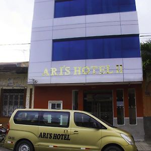 Aris Hotel Ll 伊基托斯 Exterior photo